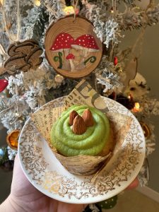 Matcha almond cupcake