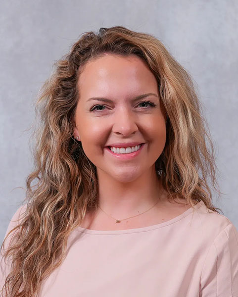 Headshot photo of Kaleigh McCoy the Florida Virtual School District Assistant
